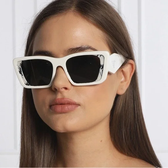 美品 PRADA PR 62SS サングラス Eyewear Prada PR B05S Sunglasses | LensCrafters